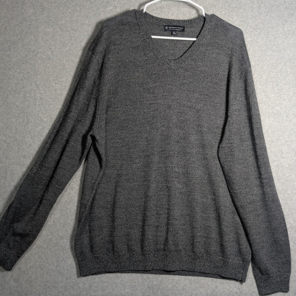 Hart Schaffner Marx Extra Fine Merino Wool V-Neck Sweater Mens XL Minimalist
